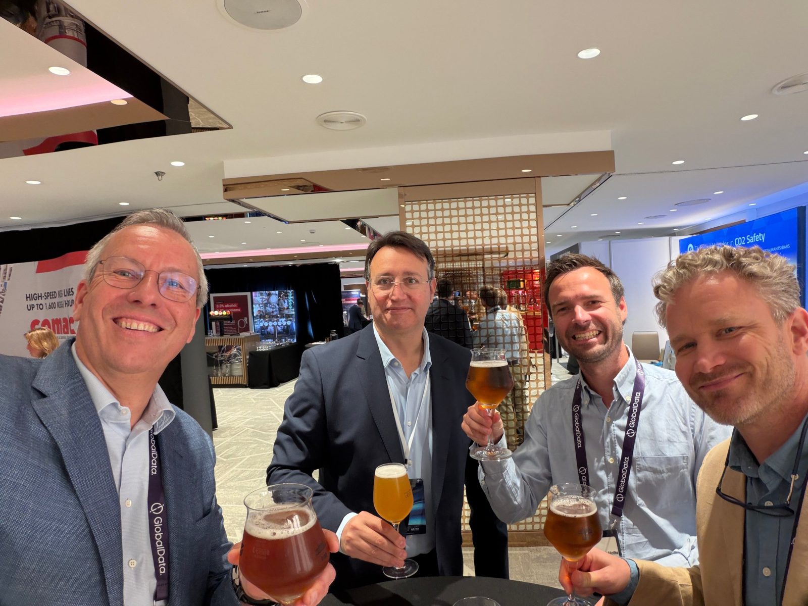 Joost Samyn with contacts at the networking event